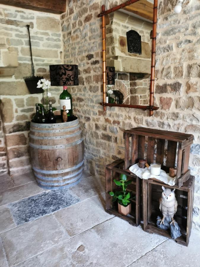 Chez Elodie Pressigny  Exterior foto